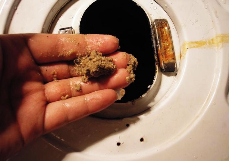 生活常识：如何判断电热水器是否需要清洁